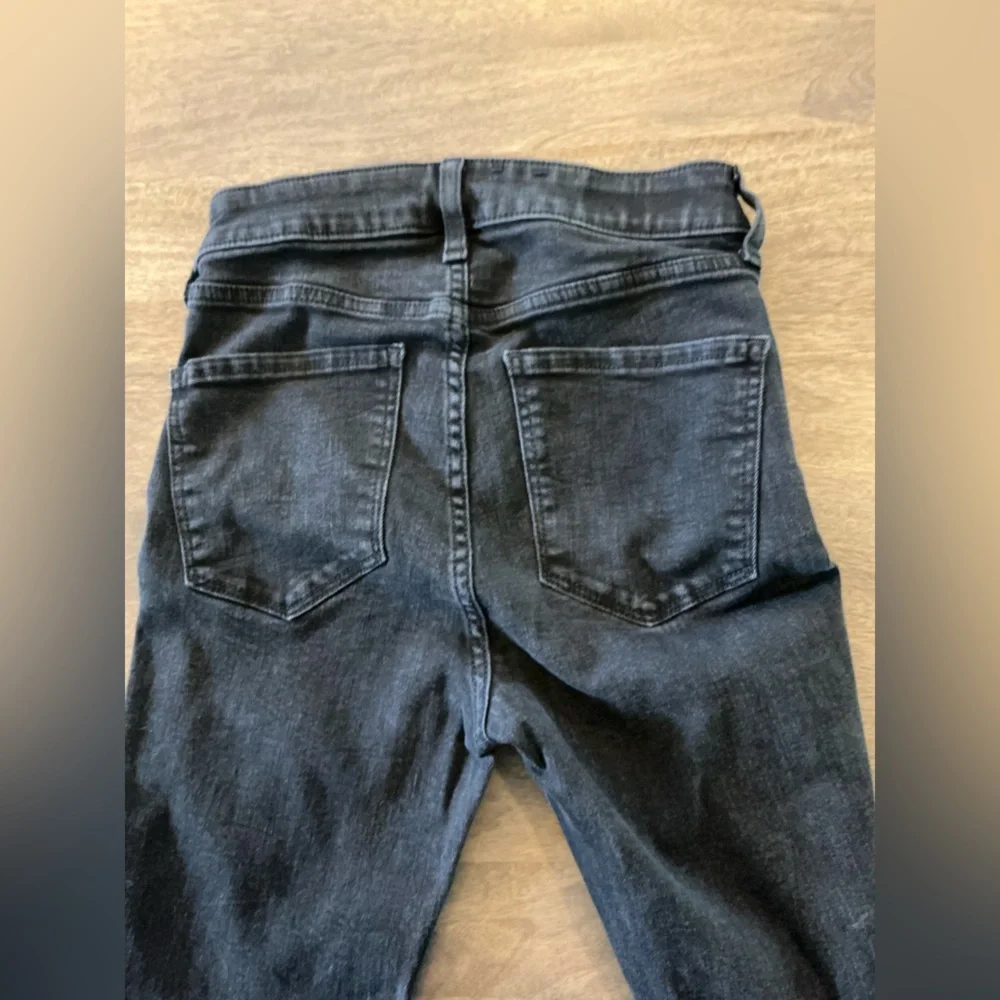 Gap, black universal  high-rise jeggings - Picture 7 of 9